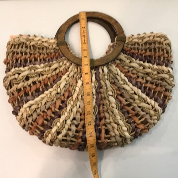 🚫SOLD🚫 Straw Neutral Woven Bag - Picture 6 of 6